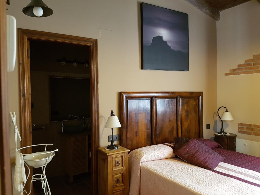 Hotel Rural El Horno De Aliaga מראה חיצוני תמונה